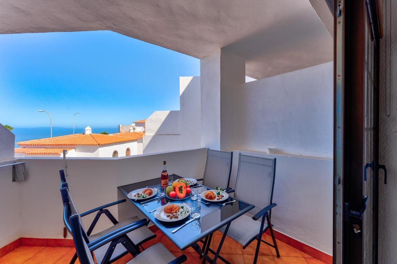 Wonderful Apartment With A Sea View, Wifi, Pool Puerto de Santiago  Bagian luar foto